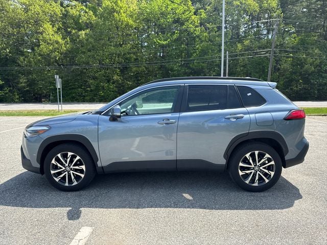 2024 Toyota Corolla Cross XLE