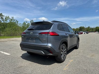 2024 Toyota Corolla Cross XLE