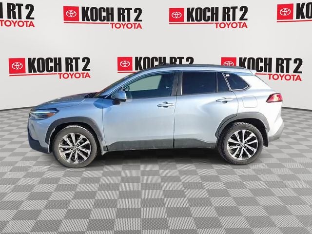 2022 Toyota Corolla Cross XLE