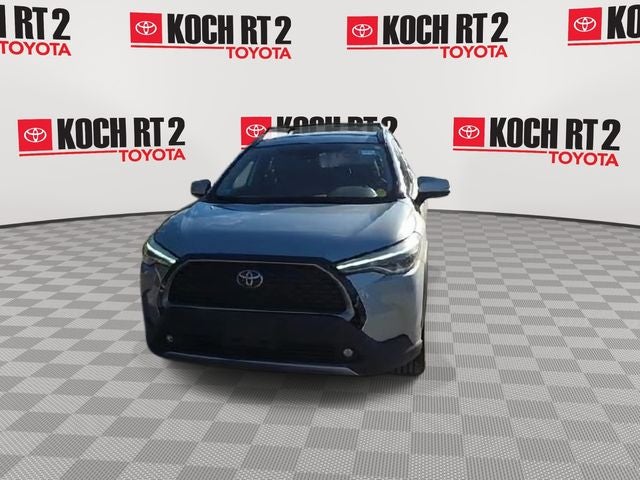 2022 Toyota Corolla Cross XLE