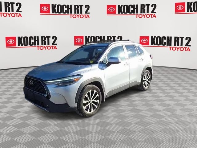 2022 Toyota Corolla Cross XLE