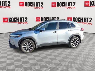 2022 Toyota Corolla Cross XLE