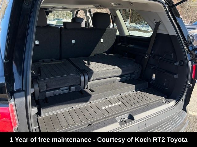 2024 Toyota Sequoia SR5