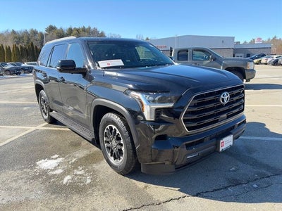 2024 Toyota Sequoia SR5