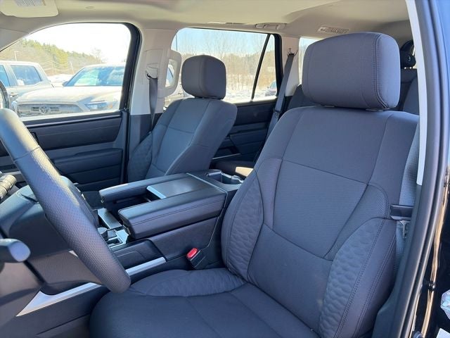 2024 Toyota Sequoia SR5