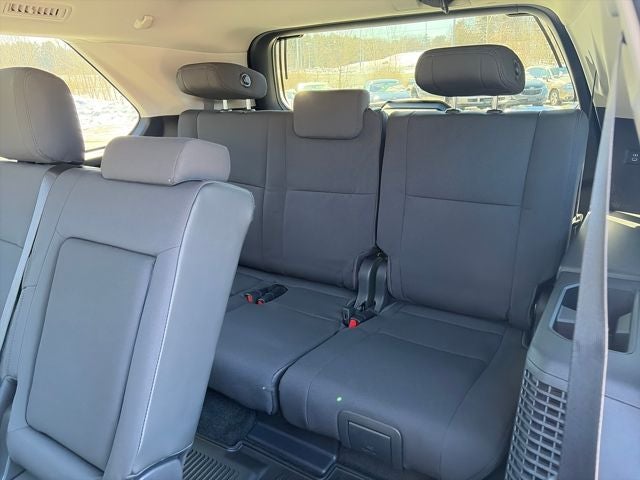 2024 Toyota Sequoia SR5