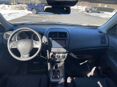 2023 Mitsubishi Outlander Sport 2.0 ES