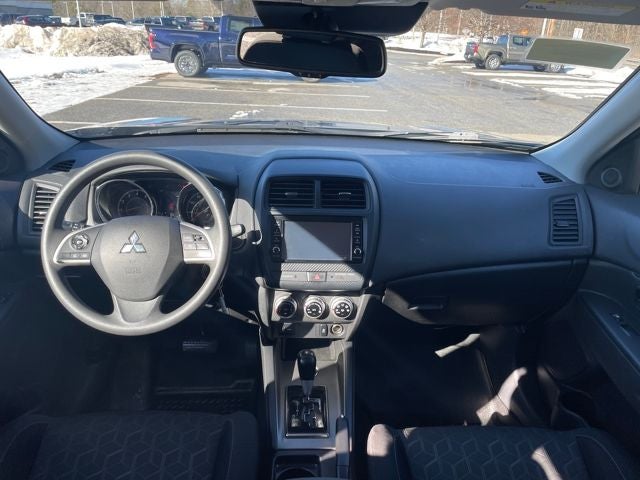 2023 Mitsubishi Outlander Sport 2.0 ES