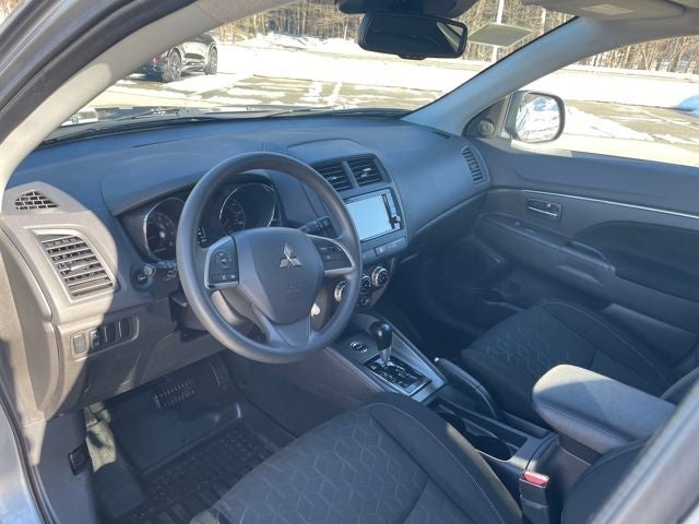 2023 Mitsubishi Outlander Sport 2.0 ES