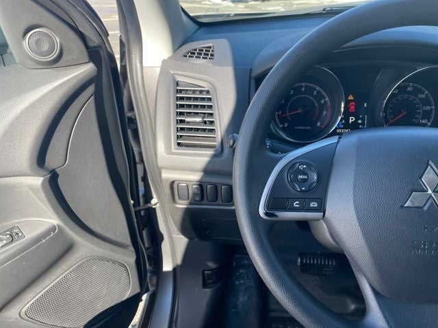 2023 Mitsubishi Outlander Sport 2.0 ES