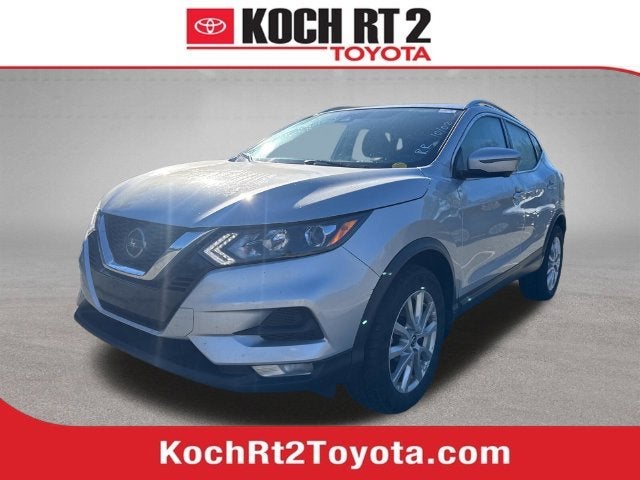 2022 Nissan Rogue Sport SV