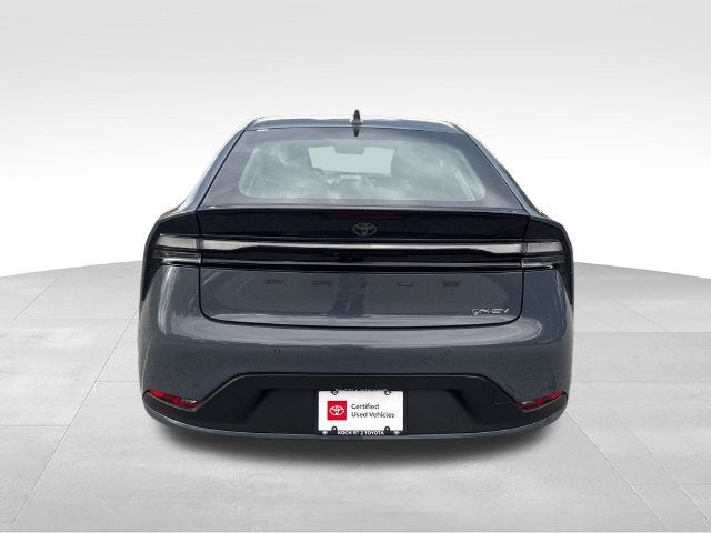 2025 Toyota Prius Plug-In Hybrid SE
