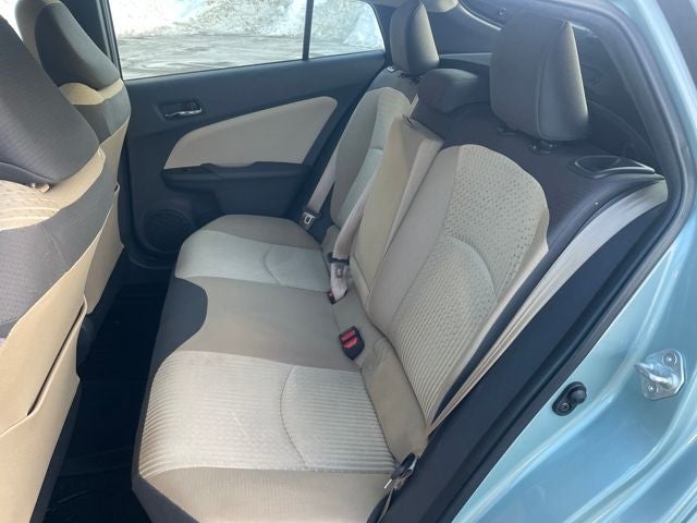 2016 Toyota Prius Two