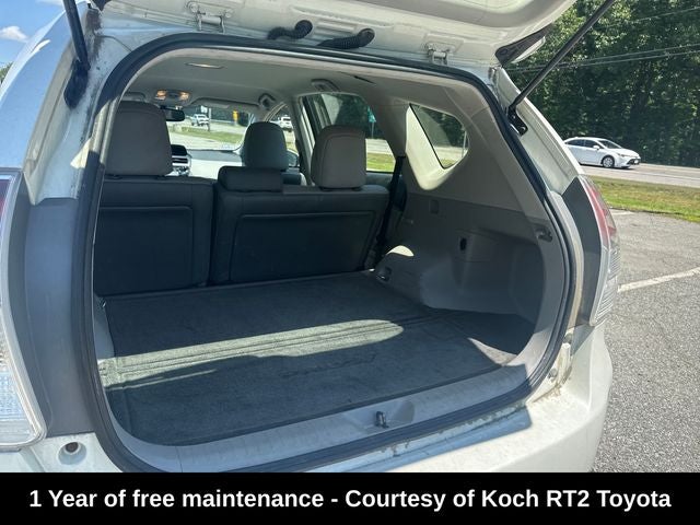 2016 Toyota Prius v Four