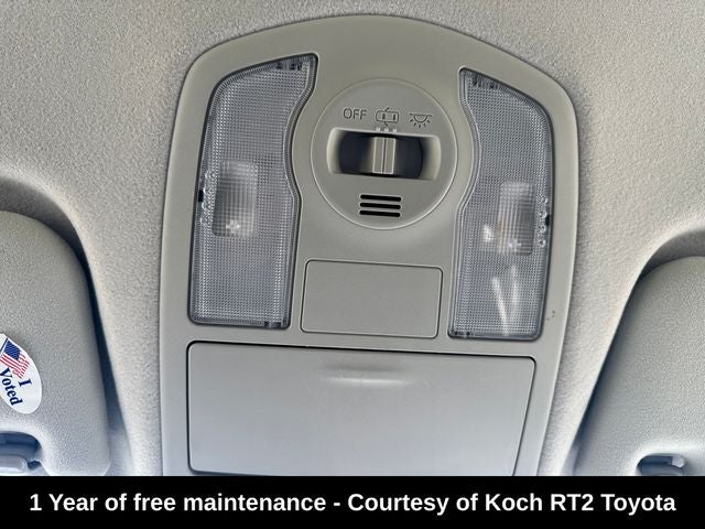 2016 Toyota Prius v Four