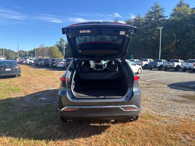 2023 Toyota Venza XLE