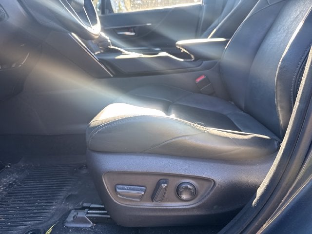 2023 Toyota Venza XLE