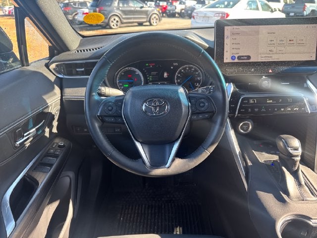 2023 Toyota Venza XLE