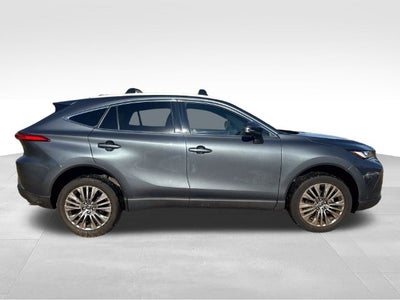 2023 Toyota Venza XLE