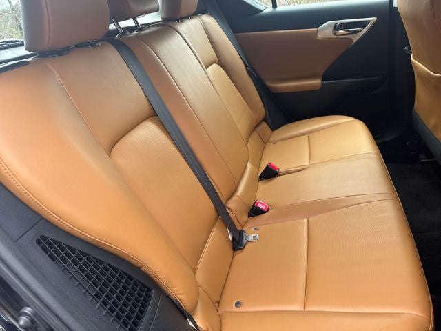 2011 Lexus CT 200h Premium