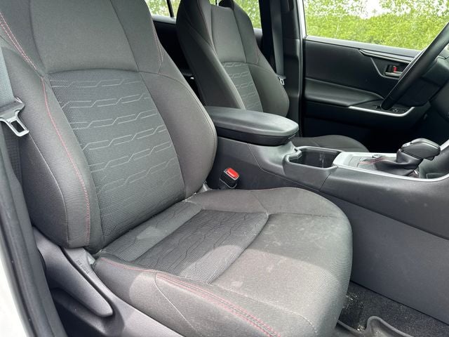 2024 Toyota RAV4 Prime SE