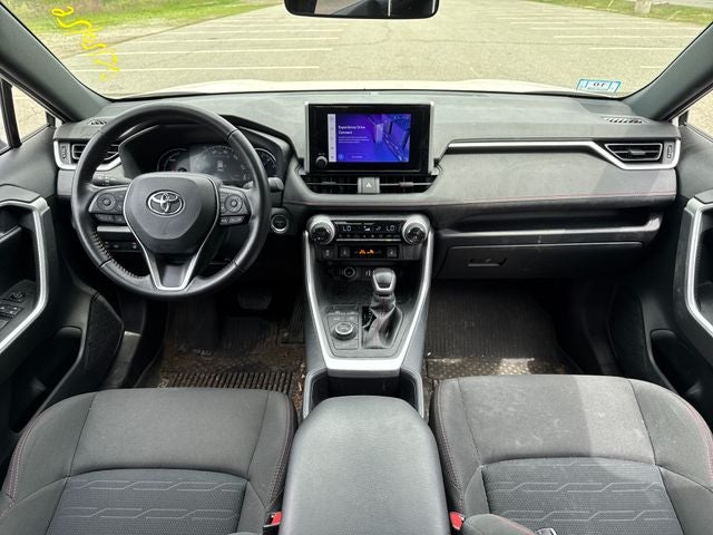 2024 Toyota RAV4 Prime SE