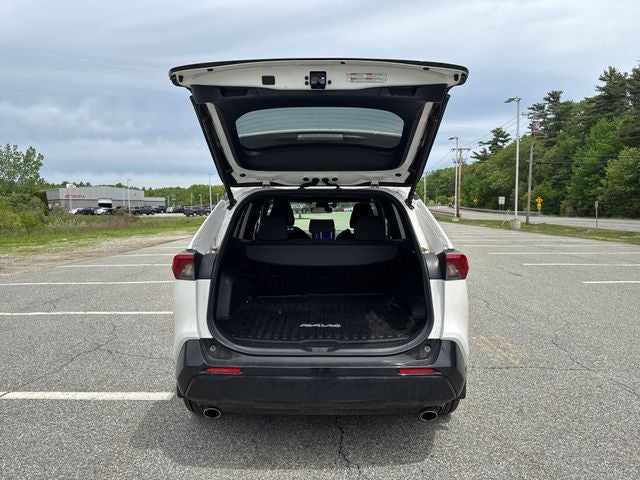 2024 Toyota RAV4 Prime SE