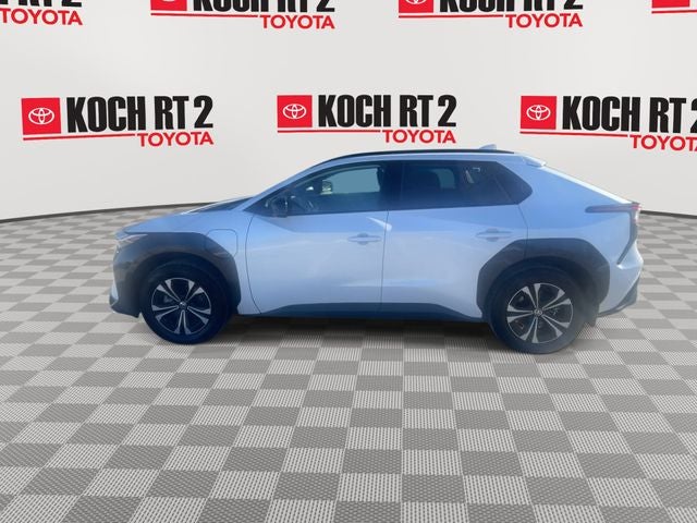 2024 Toyota bZ4X XLE