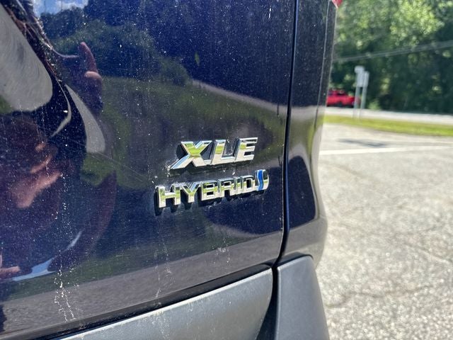 2023 Toyota RAV4 Hybrid XLE Premium