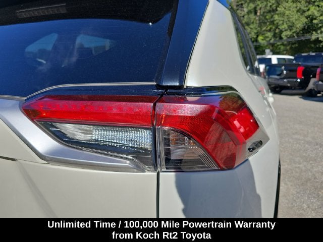 2021 Toyota RAV4 XSE - Photo 6