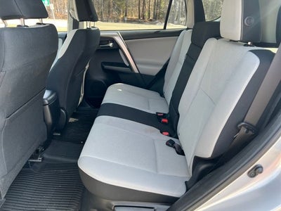 2016 Toyota RAV4 Hybrid XLE