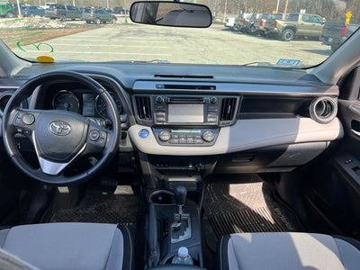 2016 Toyota RAV4 Hybrid XLE