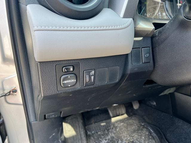 2016 Toyota RAV4 Hybrid XLE