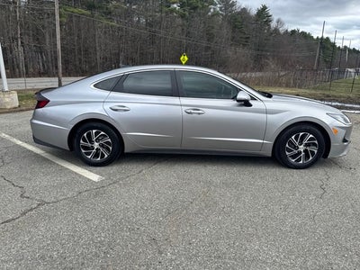 2022 Hyundai Sonata Hybrid Blue