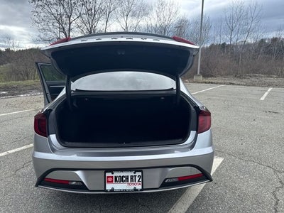 2022 Hyundai Sonata Hybrid Blue