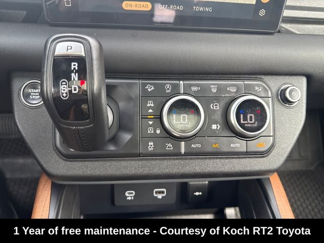 2024 Land Rover Defender 110 X-Dynamic SE