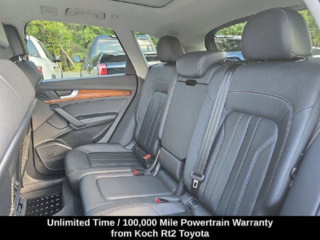 2023 Audi Q5 45 S line Premium quattro