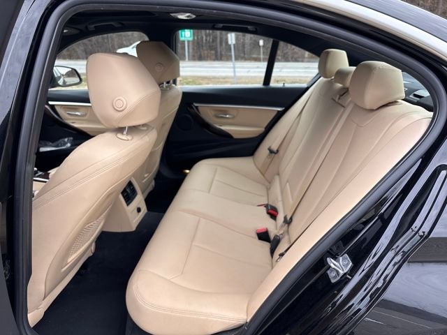 2017 BMW 3 Series 330i xDrive