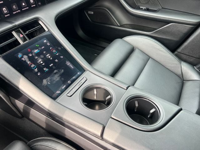 2022 Porsche Taycan Base