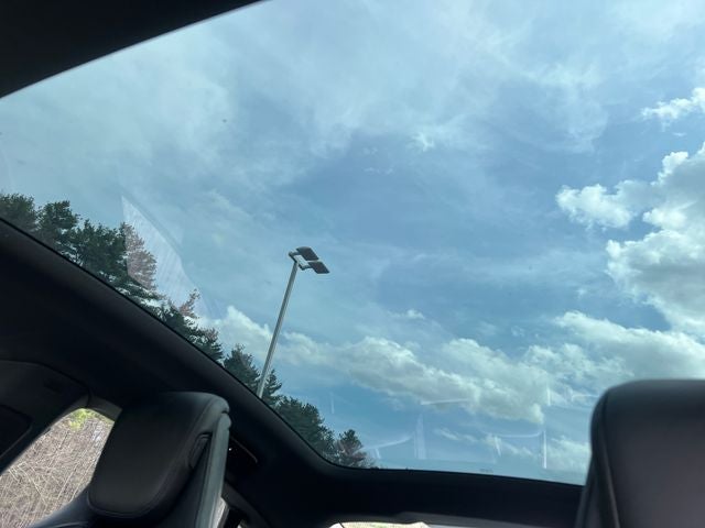 2022 Porsche Taycan Base