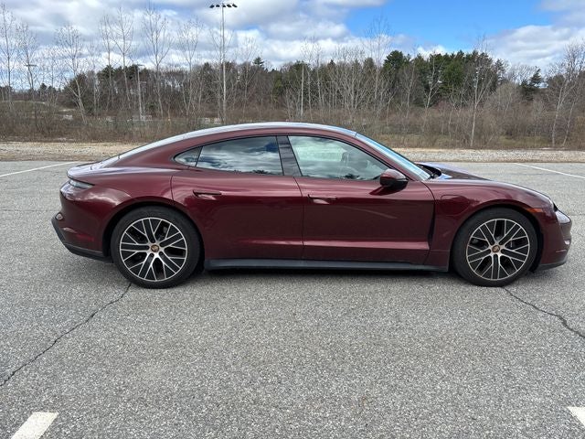 2022 Porsche Taycan Base