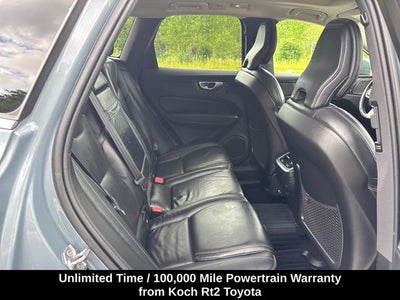 2022 Volvo XC60 B5 Inscription