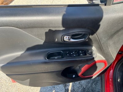 2016 Jeep Renegade Trailhawk