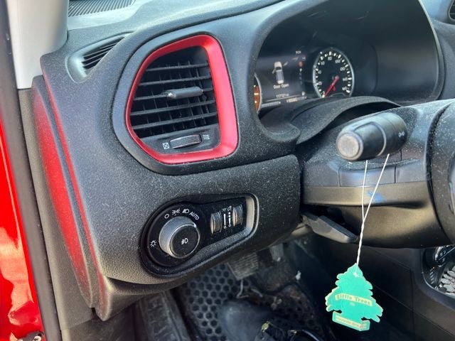 2016 Jeep Renegade Trailhawk