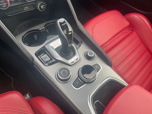 2024 Alfa Romeo Giulia Veloce