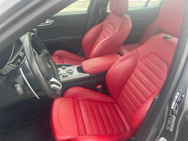 2024 Alfa Romeo Giulia Veloce