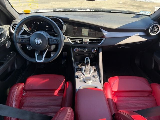 2024 Alfa Romeo Giulia Veloce