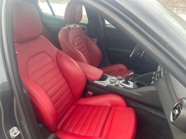 2024 Alfa Romeo Giulia Veloce