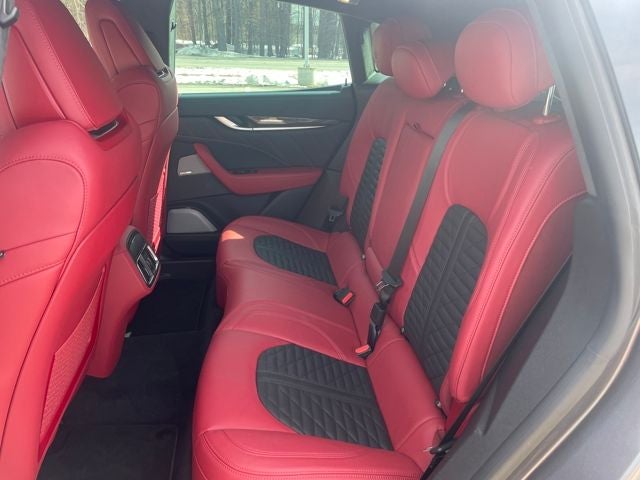 2022 Maserati Levante Modena