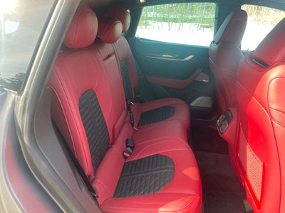 2022 Maserati Levante Modena